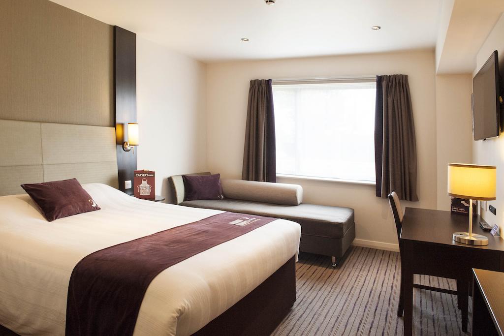 Premier Inn Barrow In Furness Szoba fotó